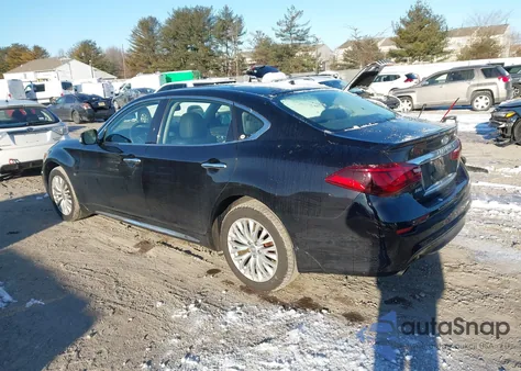 2015 Infiniti Q70L 3.7X z USA, uszkodzony, nr VIN JN1BY1PR7FM832094